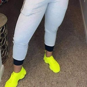 Meet your Posher, Ludny